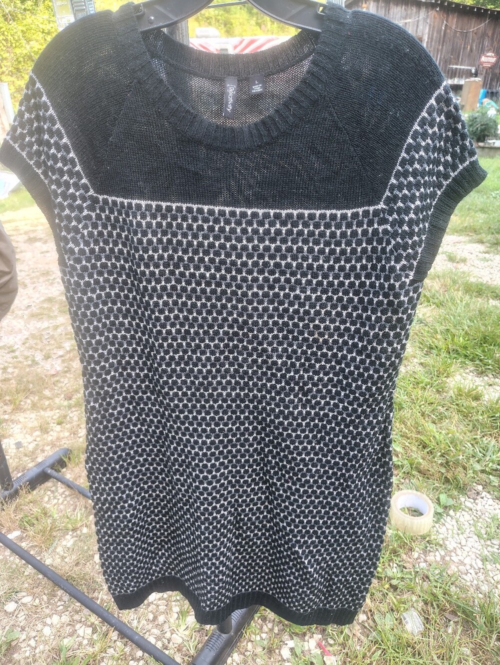 Black and Gray Knit Short-Sleeve Sweater Dress Large